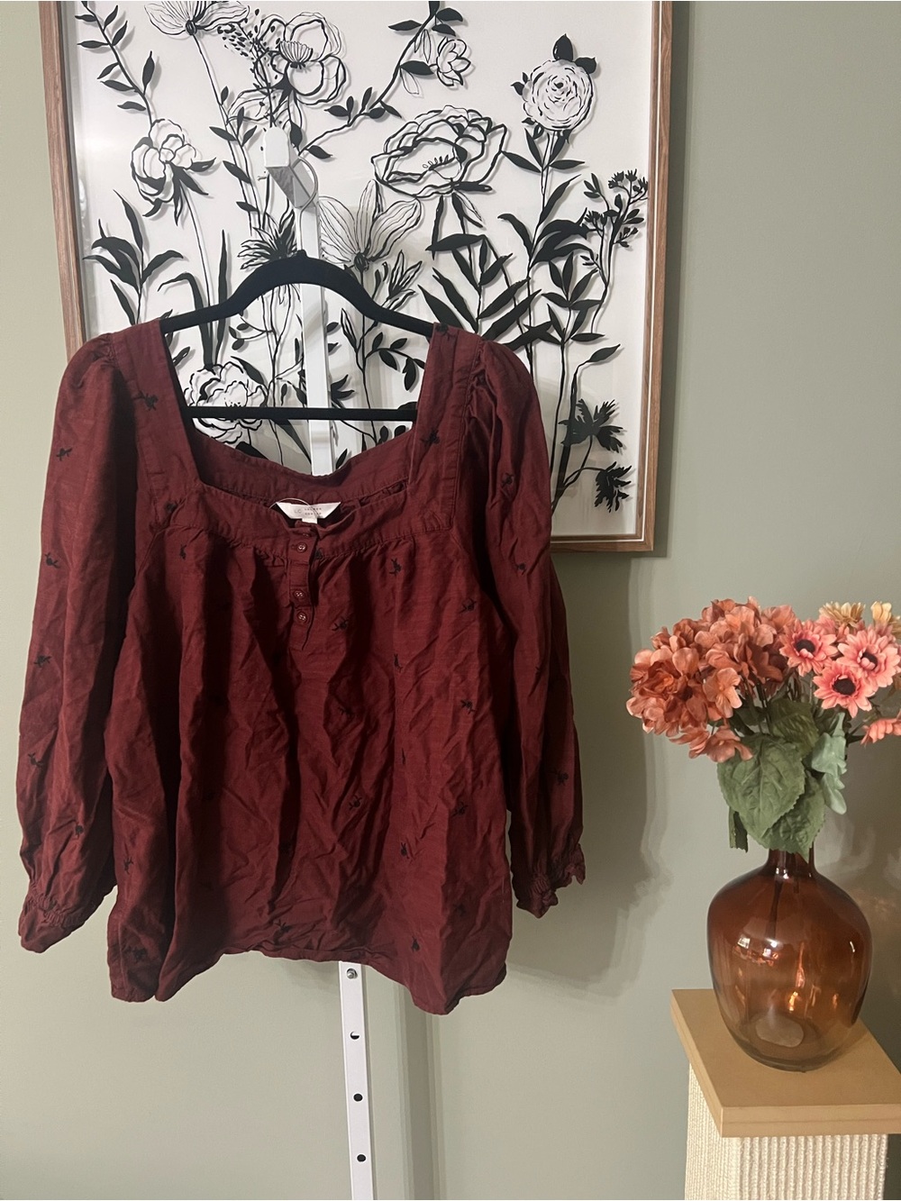 LC Lauren Conrad Wine Square Neckline Blouse Peasant Black Embroidered Roses XXL